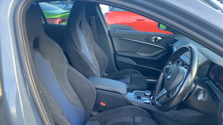 BMW 1 Series M135i xDrive 5dr Step Auto [Pro Pack] Petrol Hatchback